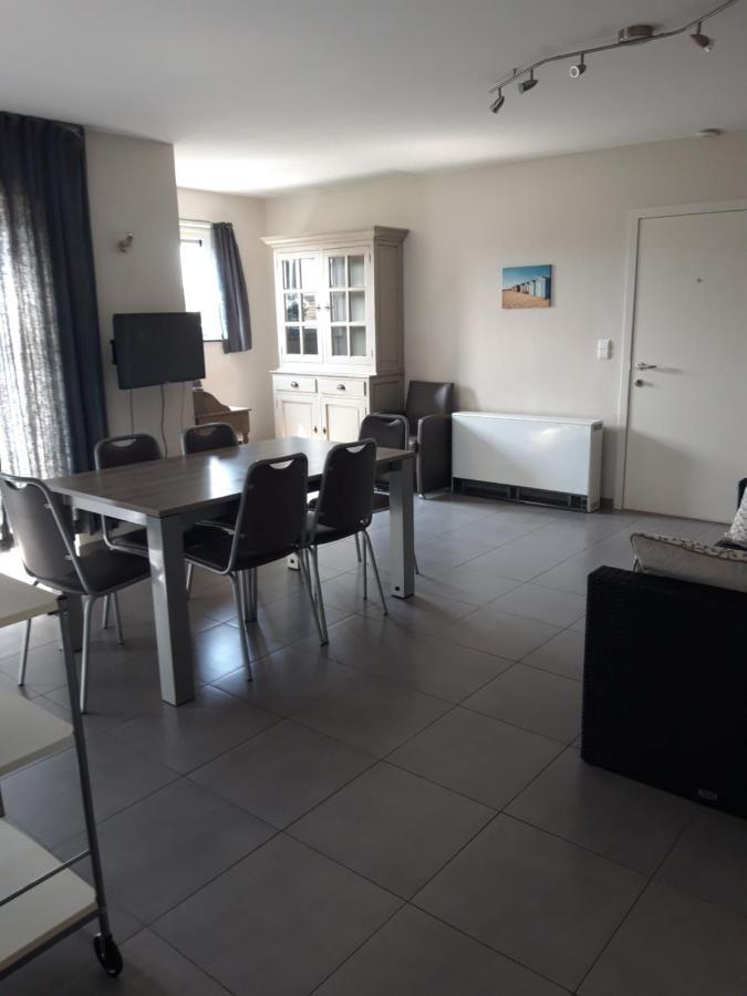 Duplex Met Zwembad Neoportus Leilighet Nieuwpoort Eksteriør bilde